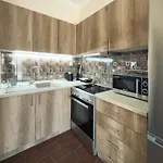 Benoikon House With Free Private Parking *